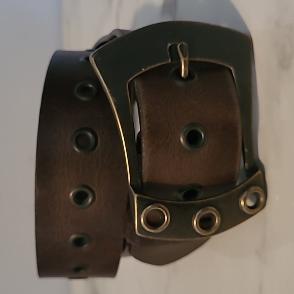 Express Brown Leather Grommets Women's Belt Medium Casual Neutral Gorpcore - Picture 2 of 8